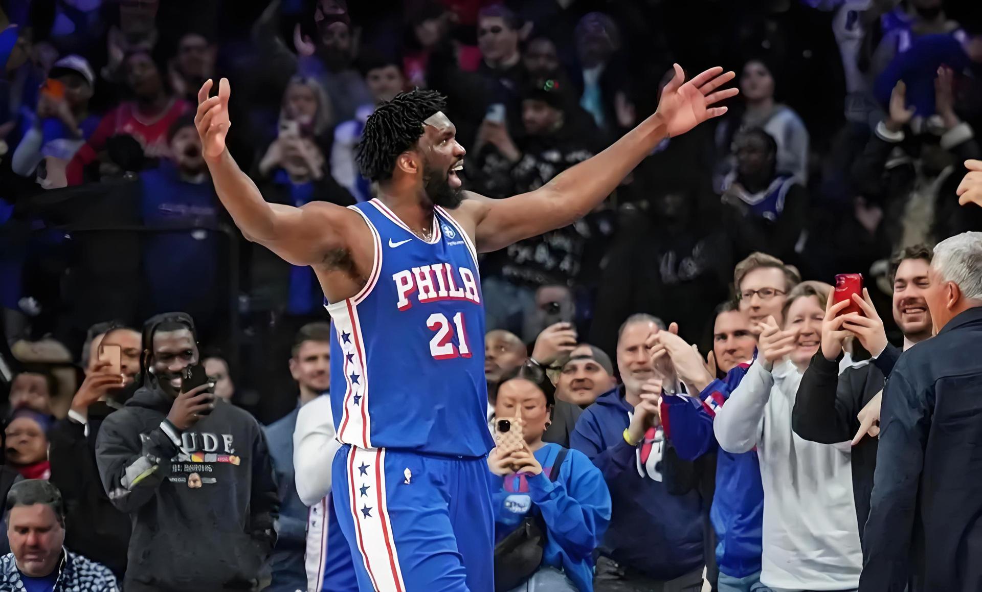 球队攻防实力均衡，胜负取决关键一役的简单介绍