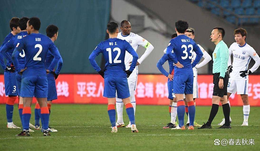 包含队员集体奔走逼抢,助球队掌控比赛的词条 包含队员集体奔走逼抢,助球队掌控比赛的词条