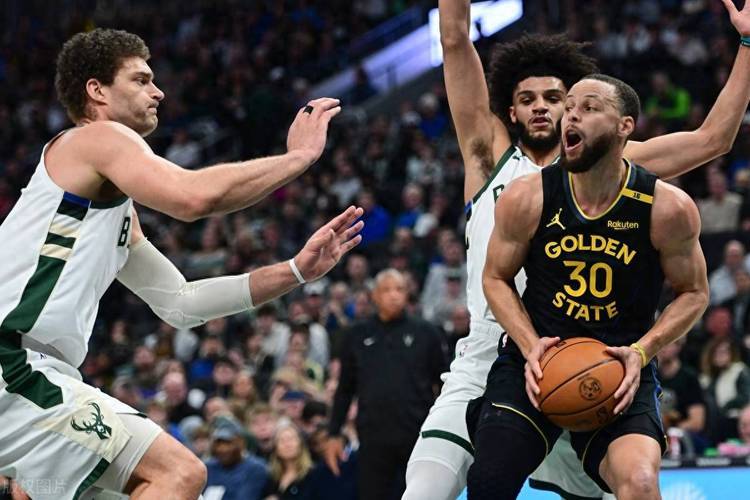 关于雄鹿惊险取胜,字母哥关键时刻上演逆转的信息 关于雄鹿惊险取胜,字母哥关键时刻上演逆转的信息