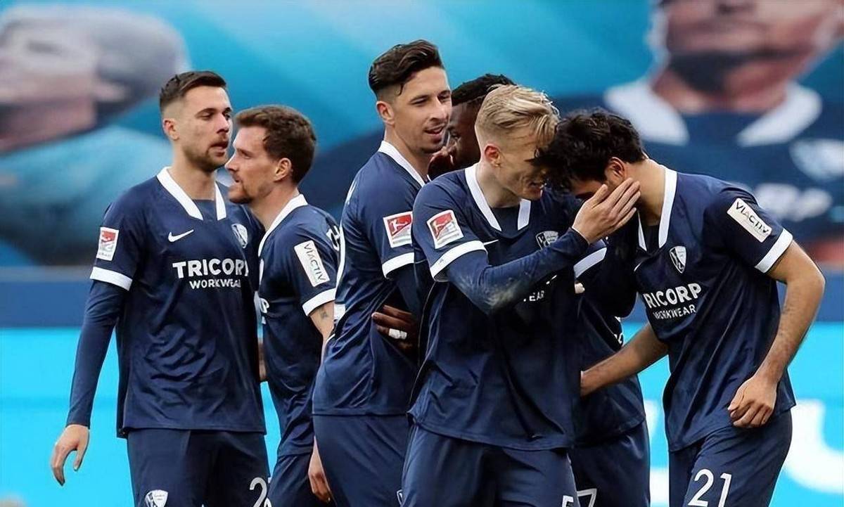 柏林联队大胜对手,发挥出色 柏林联队大胜对手,发挥出色