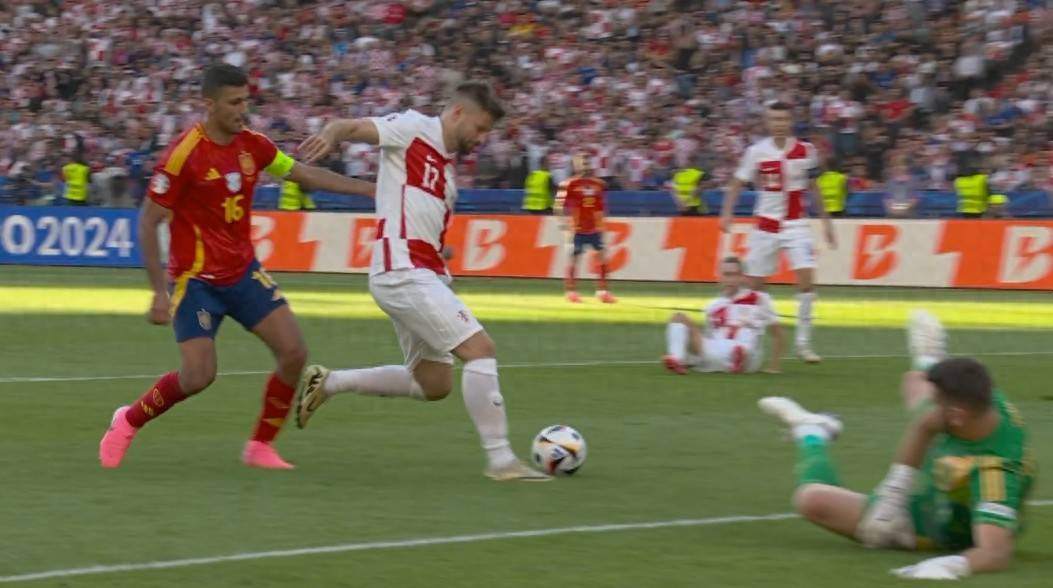 惊心动魄！欧洲杯赛场上的巅峰对抗