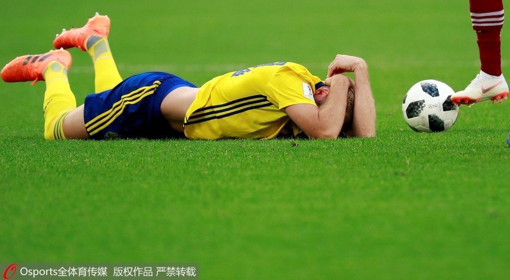 英格兰队横扫瑞典队，王皓状态火热