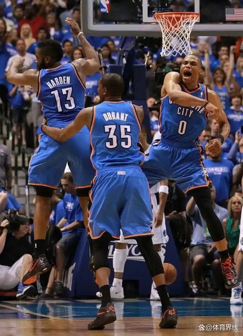 雷霆轻取猛龙,库里扛起全队 雷霆轻取猛龙,库里扛起全队