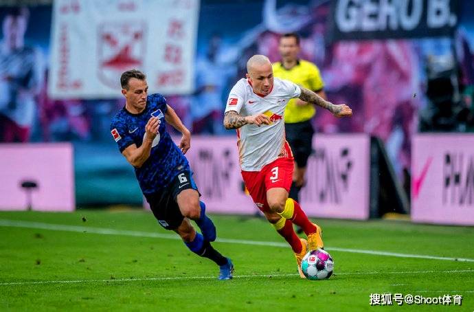 荷兰横扫莱比锡红牛，阿尔瓦雷斯状态火热