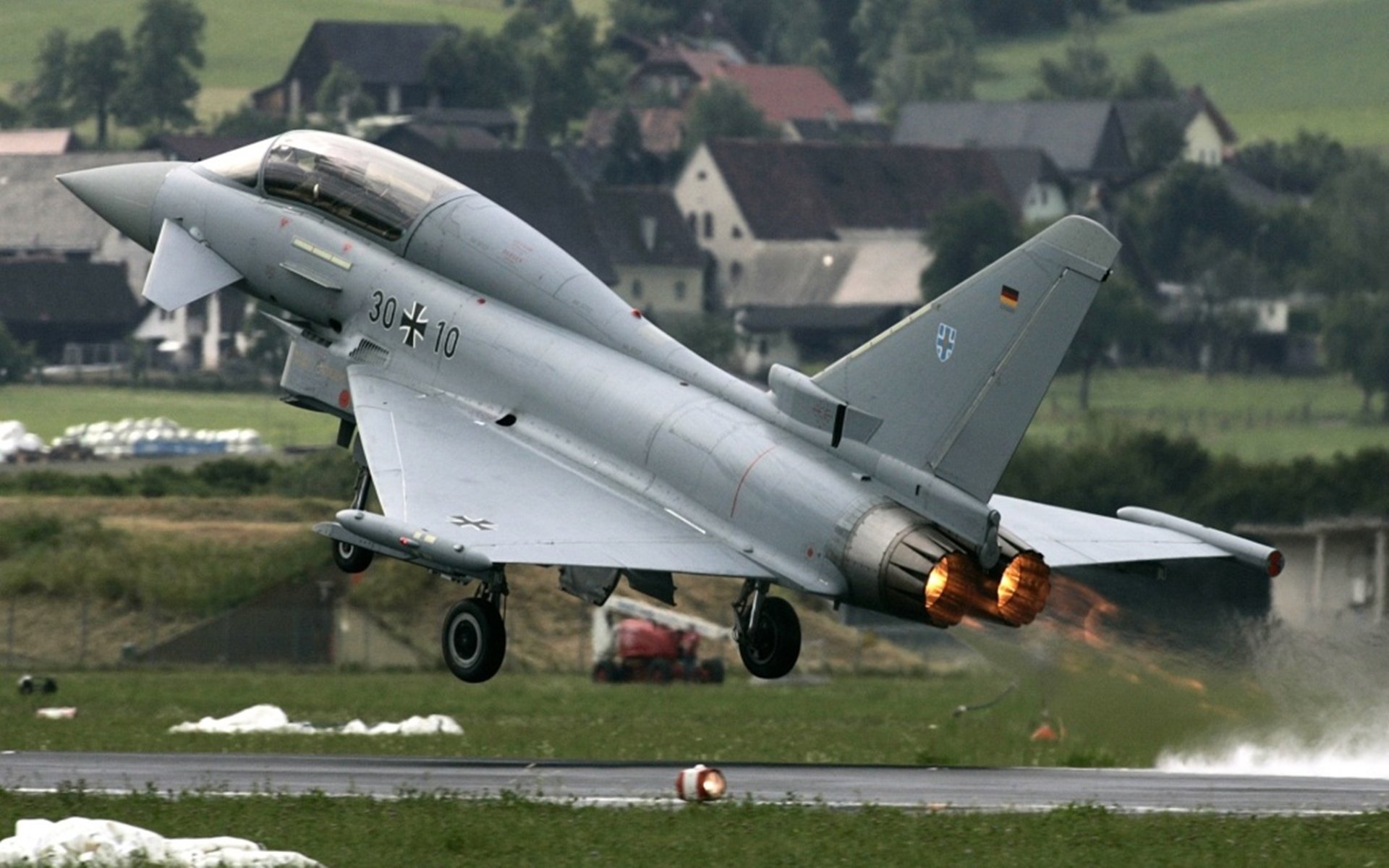 雷火电竞下载-镌刻唯一性，基耶萨在季后赛之夜用连续得分拉开差距
